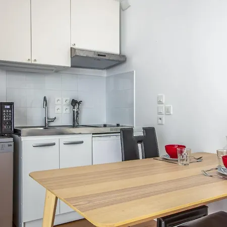 Wonderful With Terrace - Welkeys Saint-Denis (Seine-Saint-Denis)